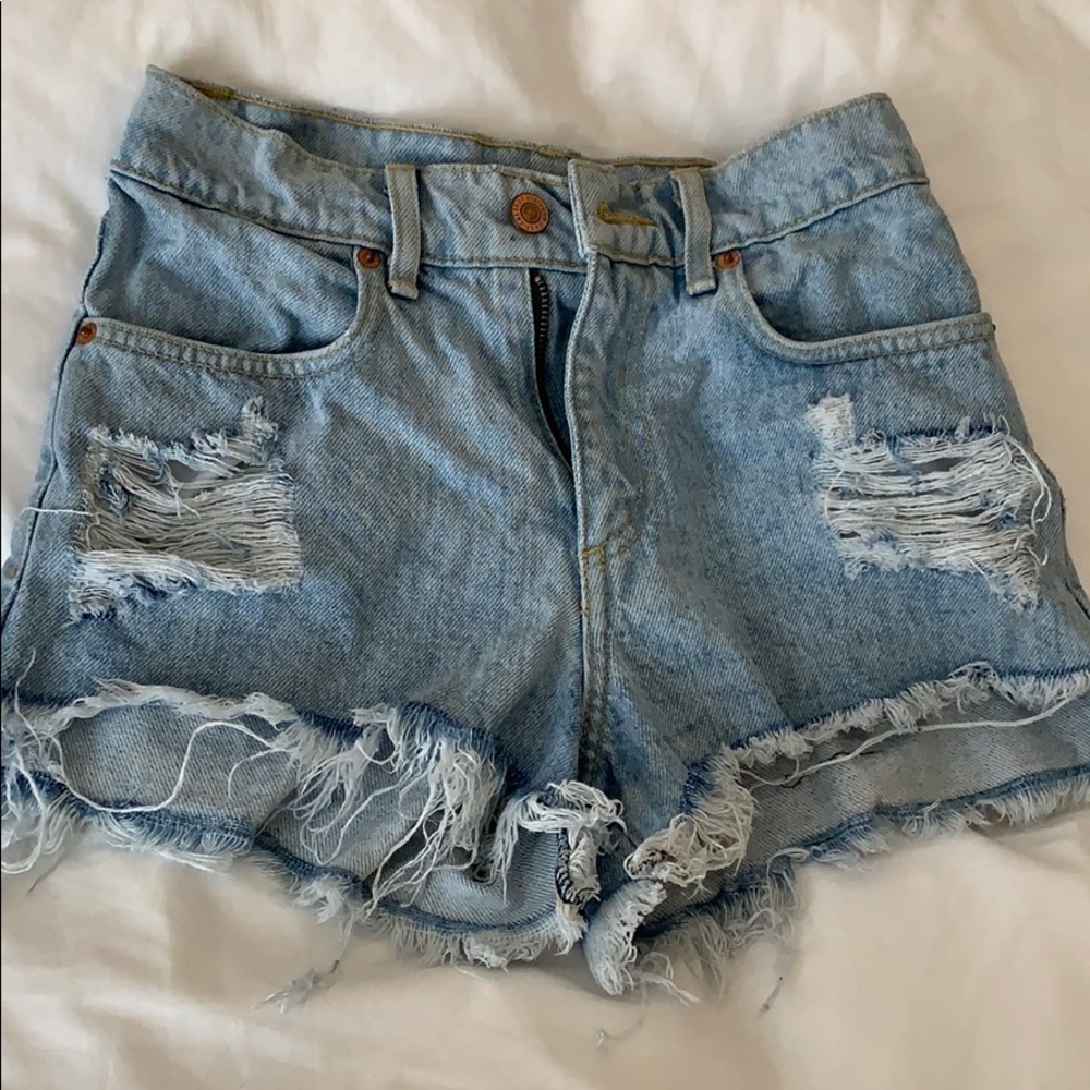 Brandy Melville high waisted shorts